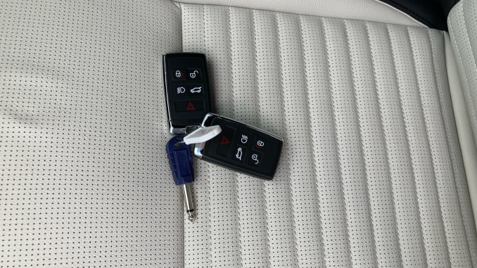 Land Rover Discovery Sport 1.5 P270e Landmark 5dr Auto [5 Seat] Station Wagon - Image 41